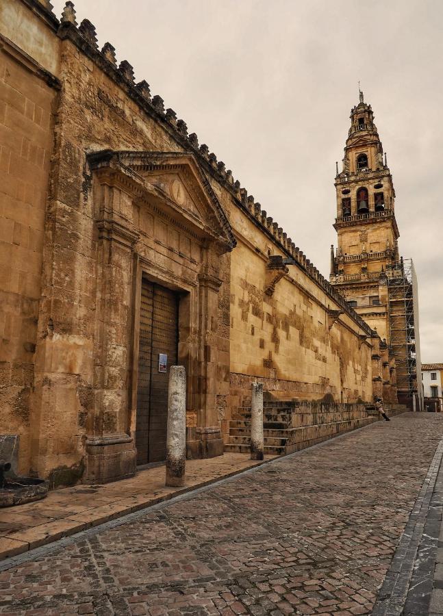 Calle San Basilio - Patios. Aparcamiento gratis Cordova Esterno foto